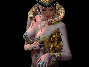 百胜宫 歩くだけだったらいいんですけど、ブログを書くためにWi－Fiを探して入稿しないといけないでしょう